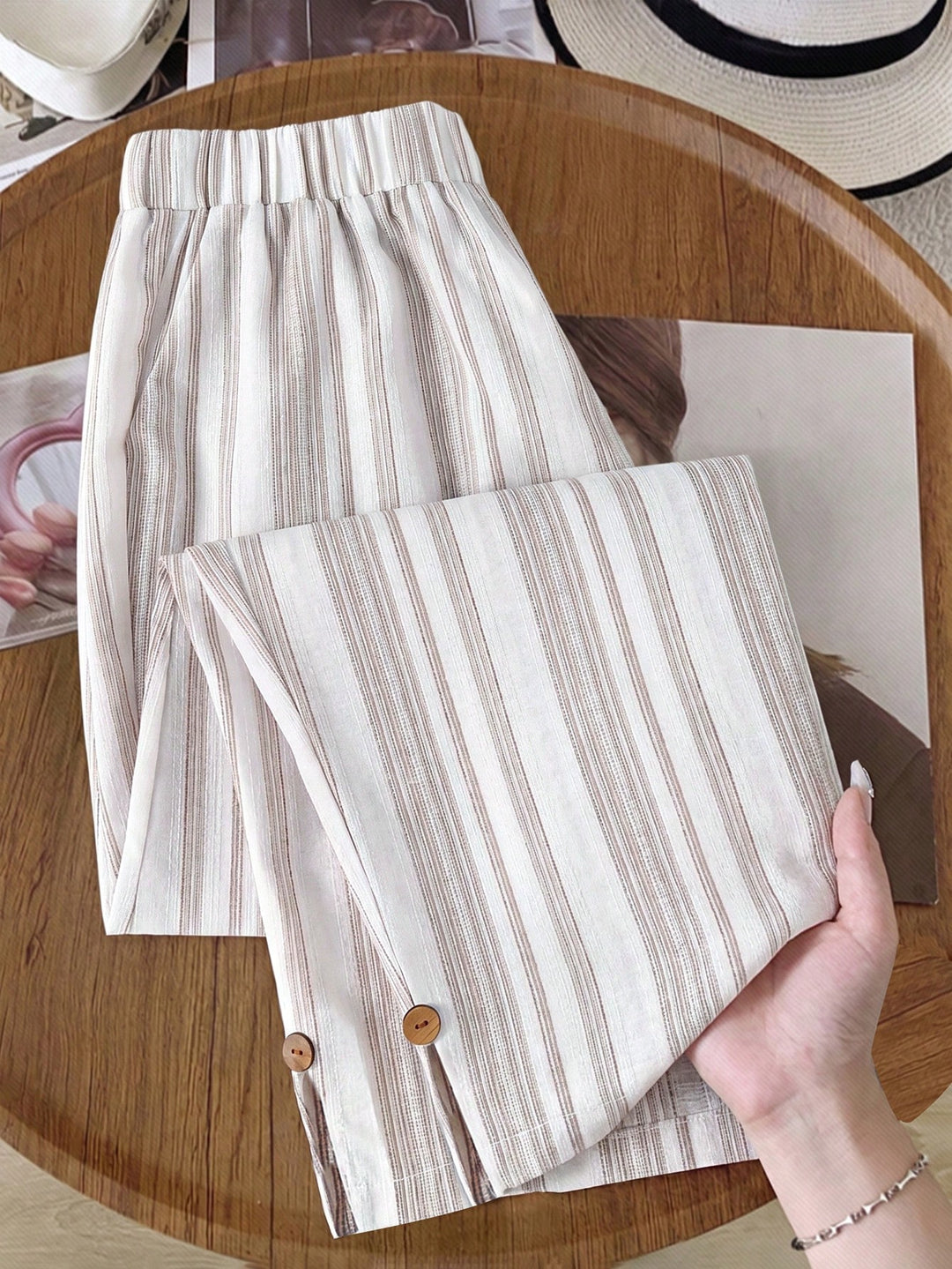 Pantaloni SHEIN, mix culori