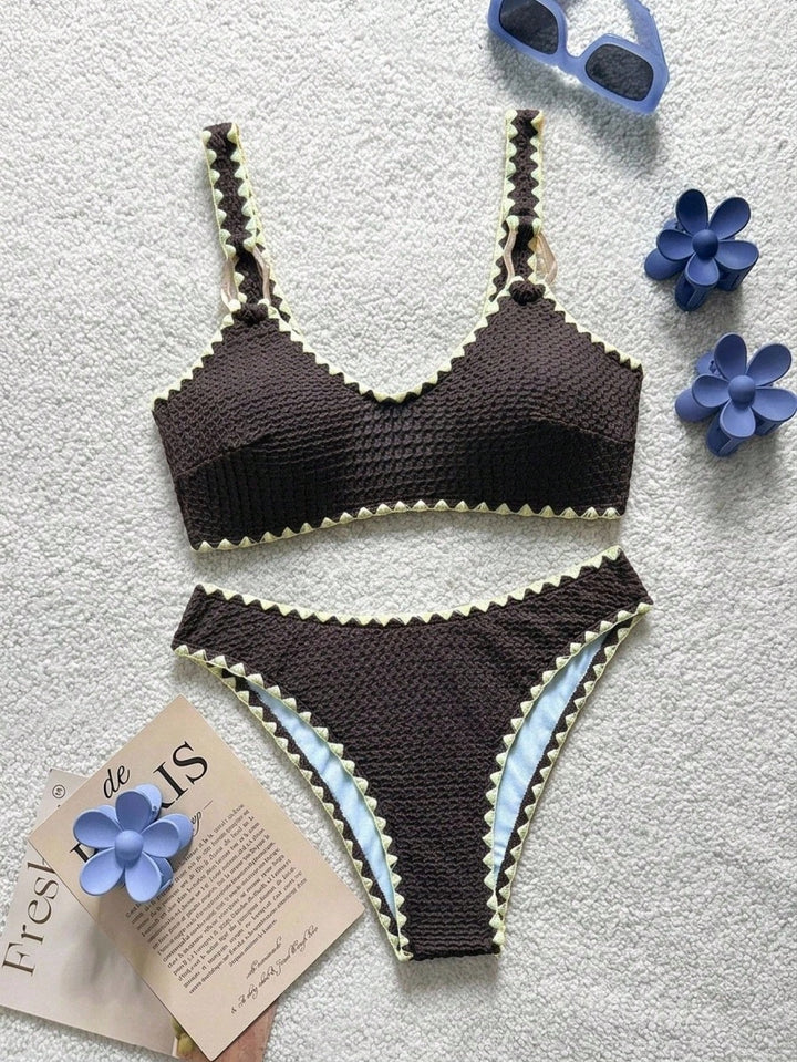 Set bikini SHEIN, maro