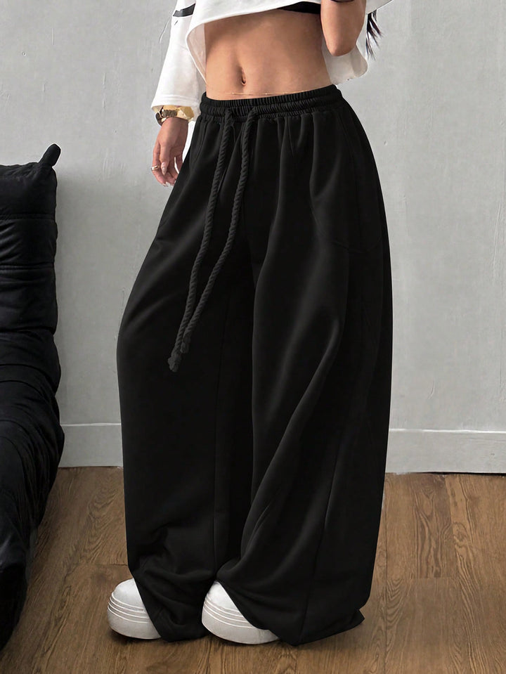 Pantaloni SHEIN, negru