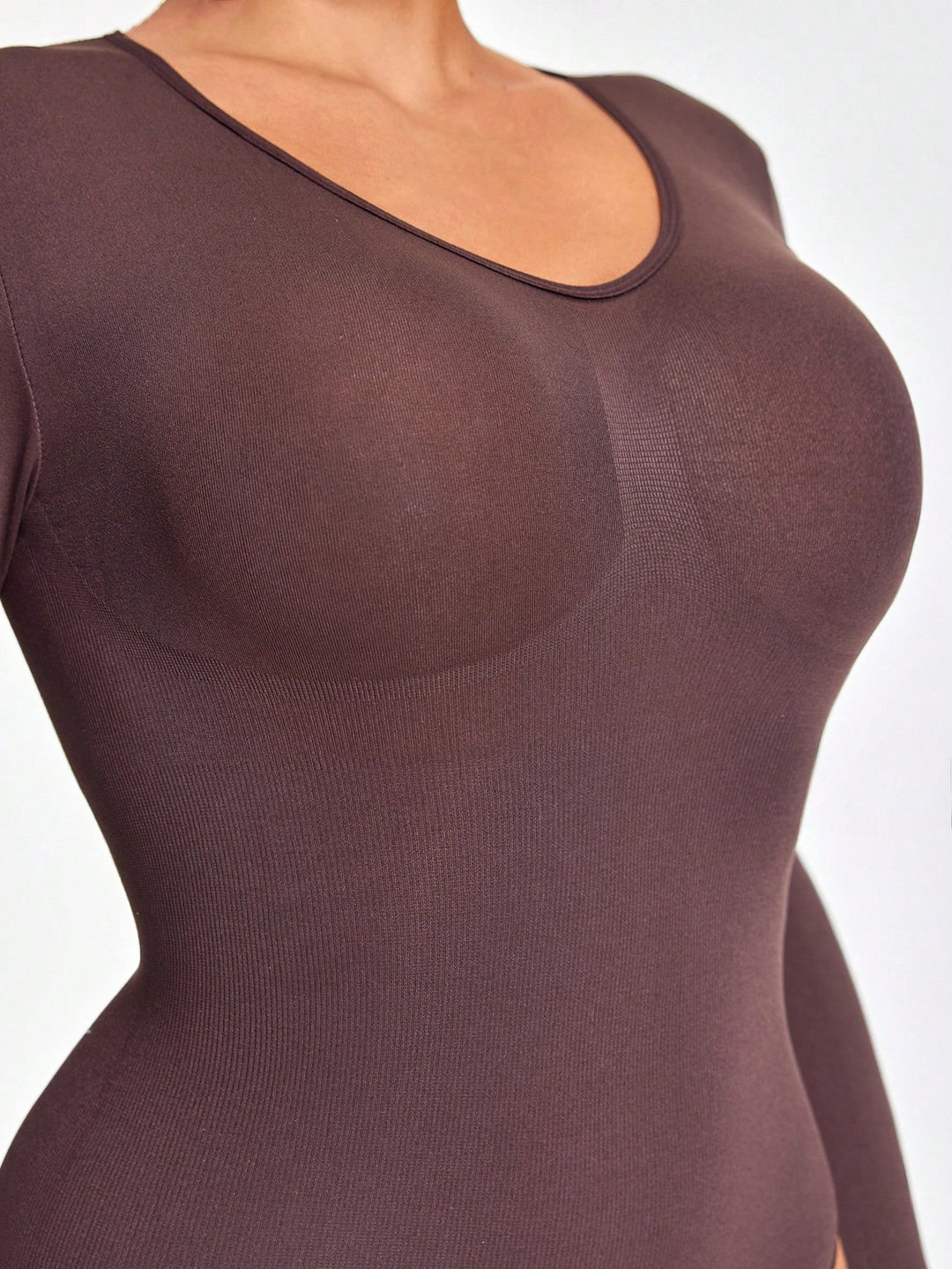 Body modelator SHEIN, maro