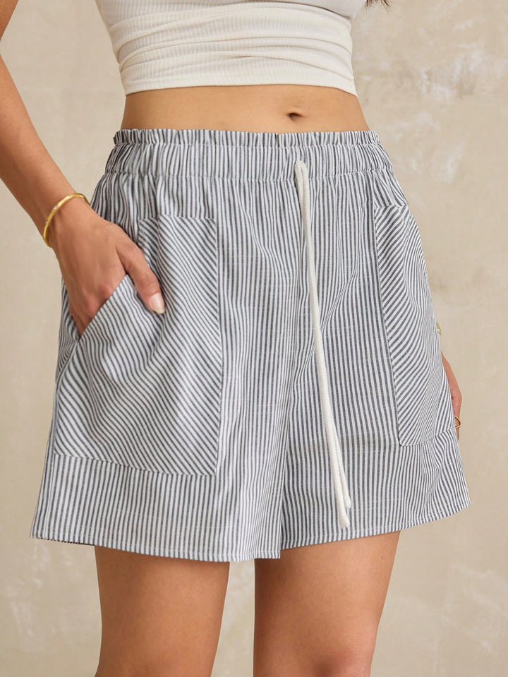 Pantaloni scurți SHEIN, albastru