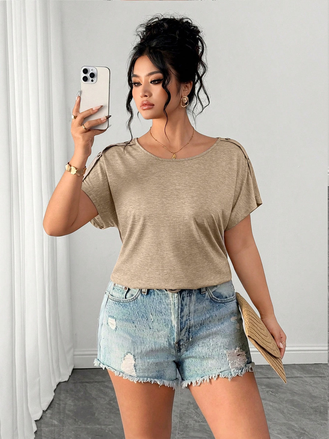 Tricou SHEIN, maro