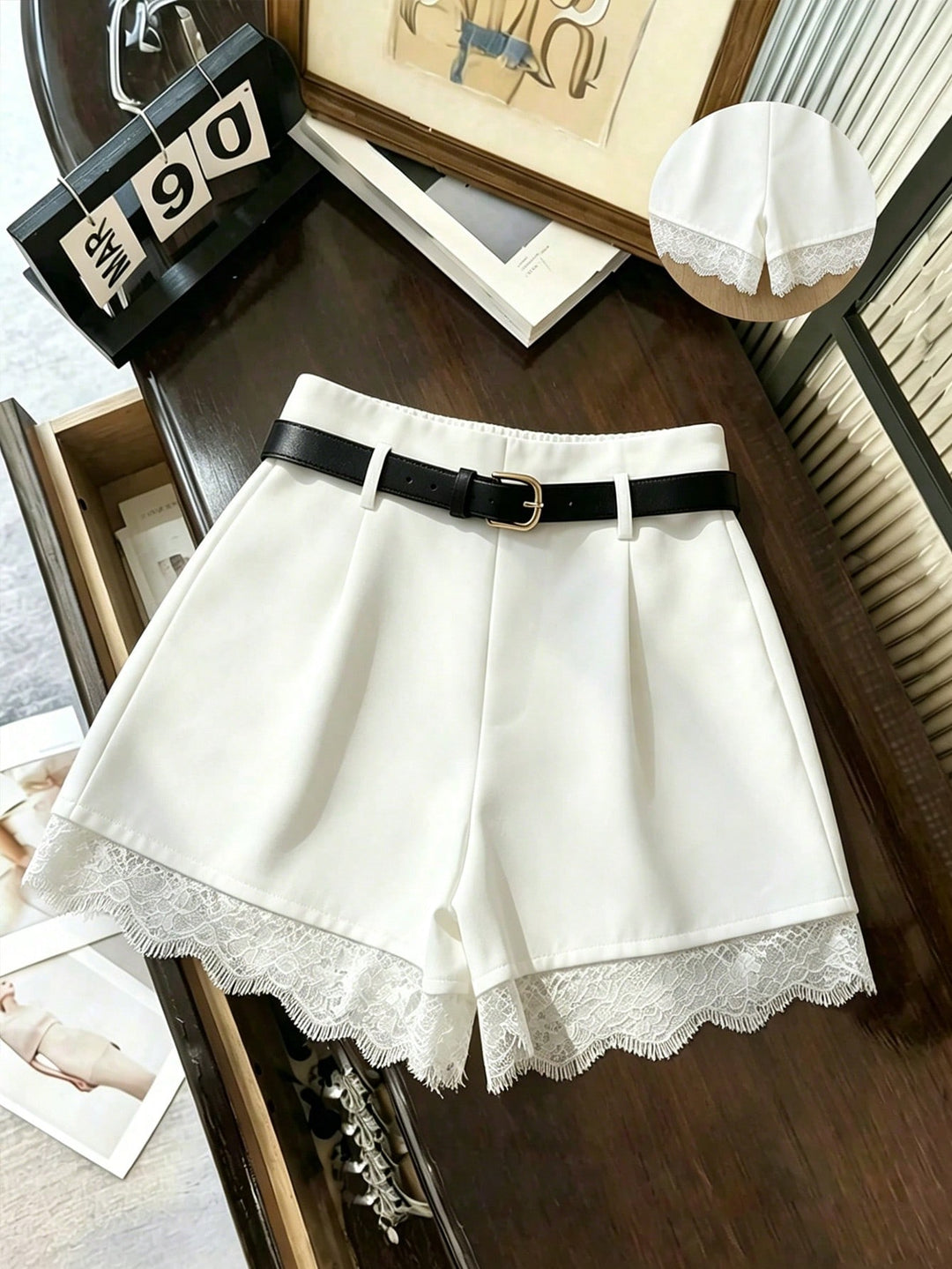 Pantaloni scurți SHEIN, alb