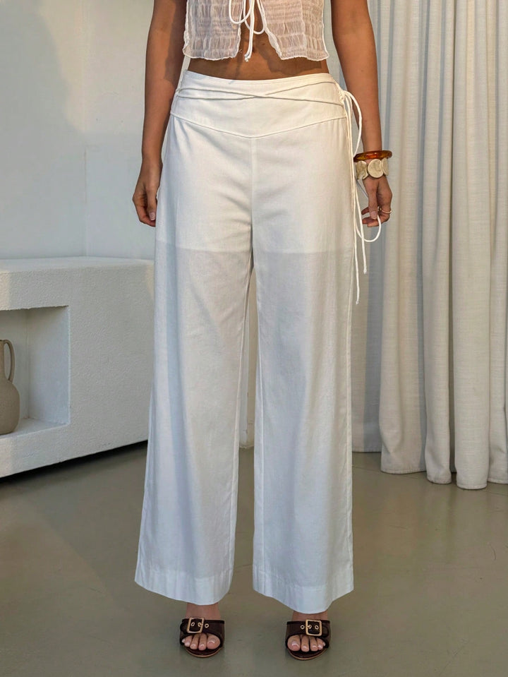 Pantaloni SHEIN, alb
