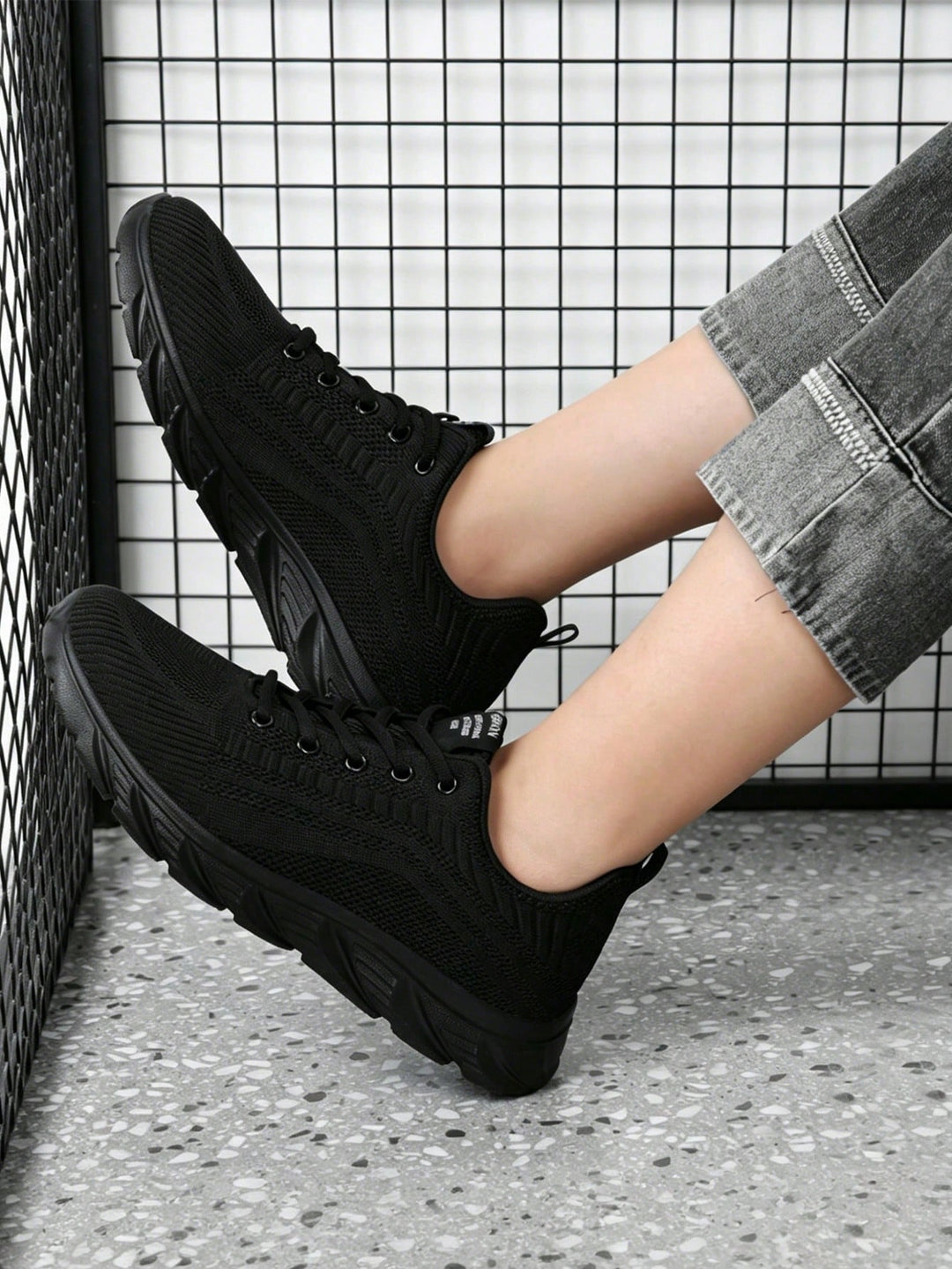 Pantofi sport SHEIN, negru