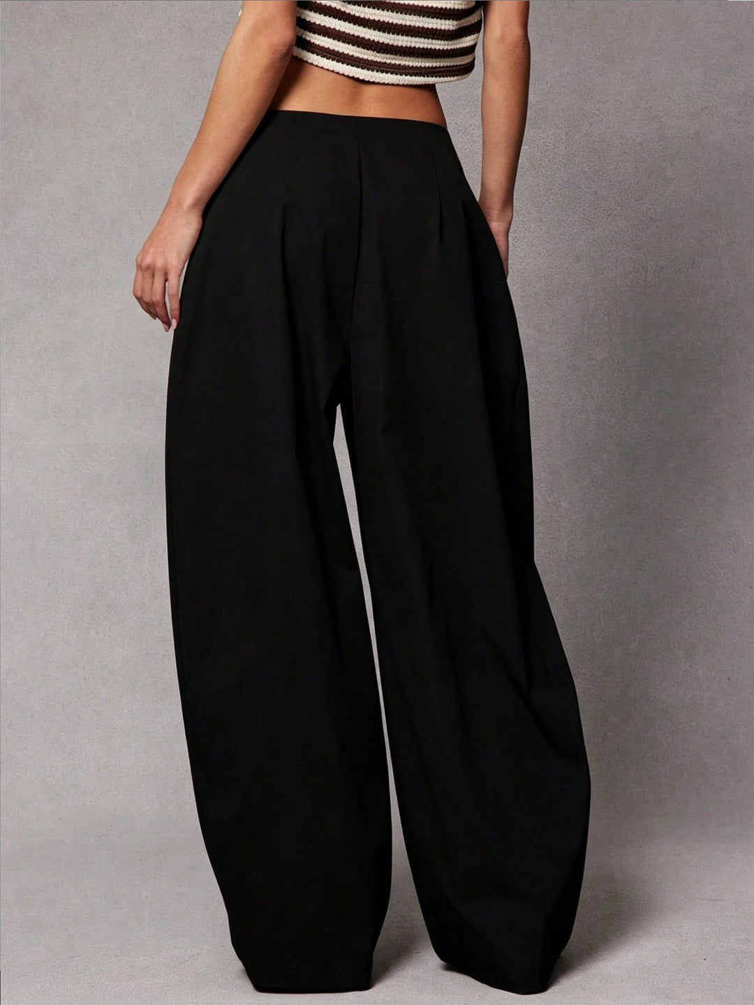 Pantaloni SHEIN, negru