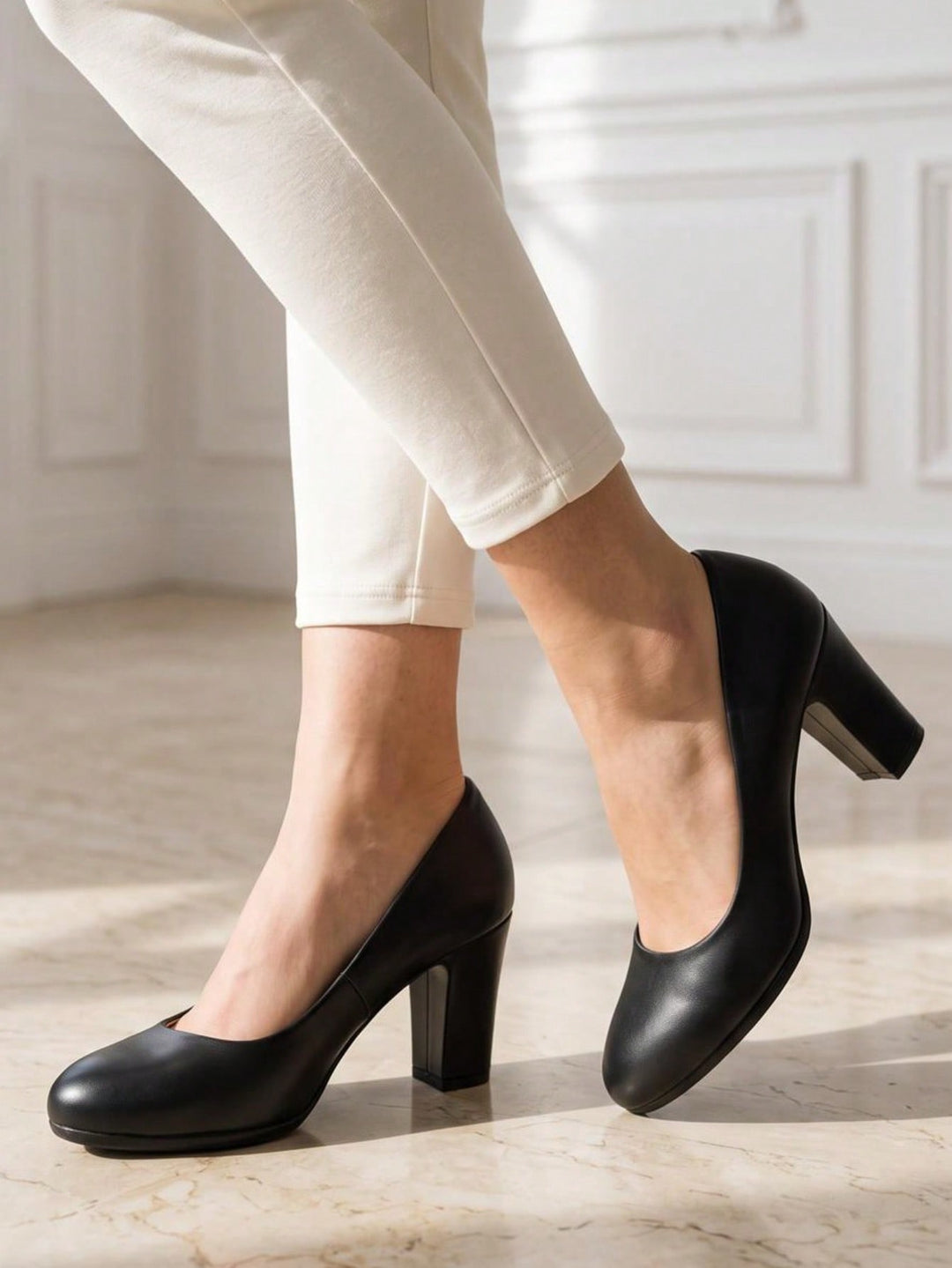 Pantofi cu toc SHEIN, negru