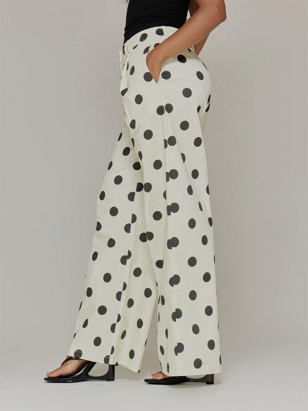Pantaloni SHEIN, crem