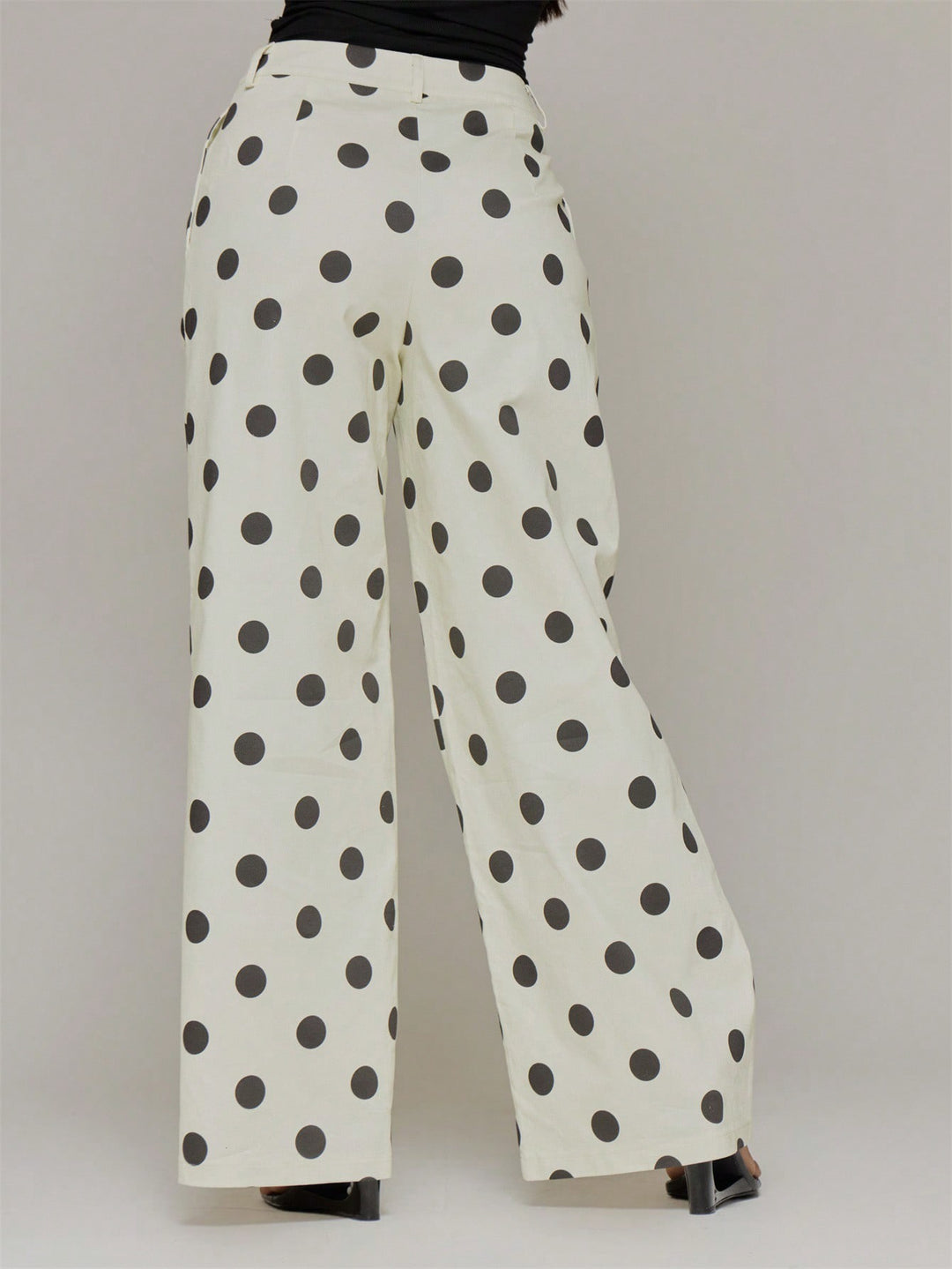 Pantaloni SHEIN, crem