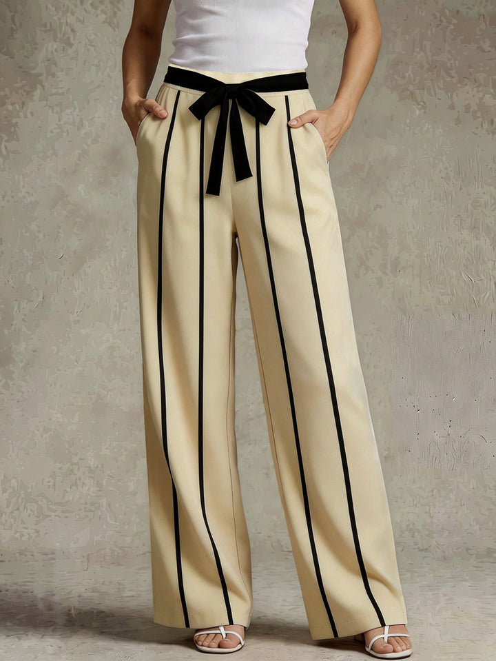 Pantaloni SHEIN, kaki