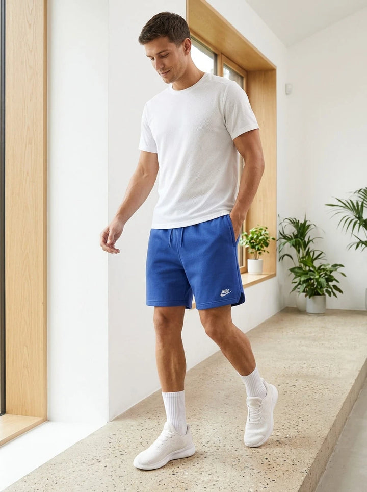 Pantaloni scurți NIKE, albastru