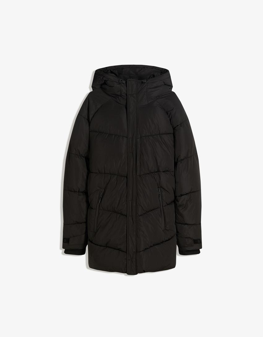 Dzseki BERSHKA, fekete