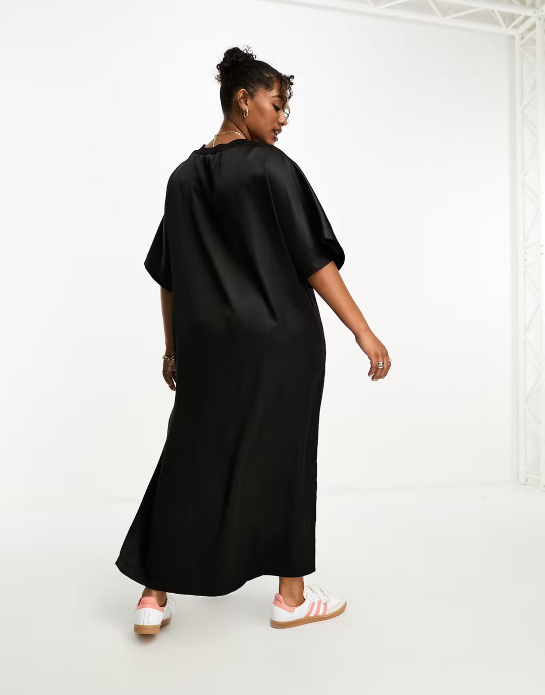 ASOS fekete midi ruha