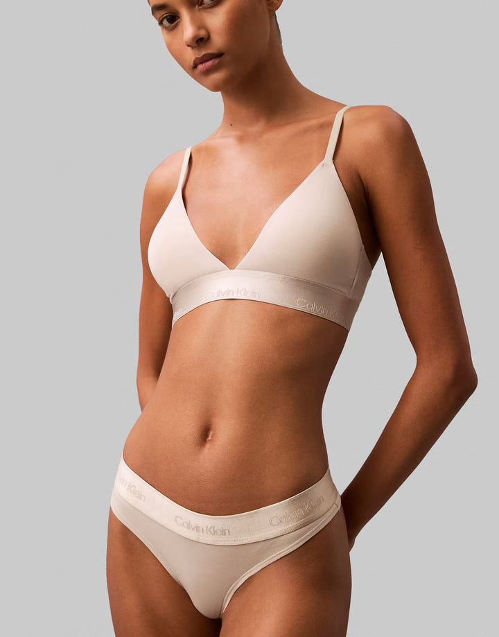Chiloți tanga CALVIN KLEIN, bej
