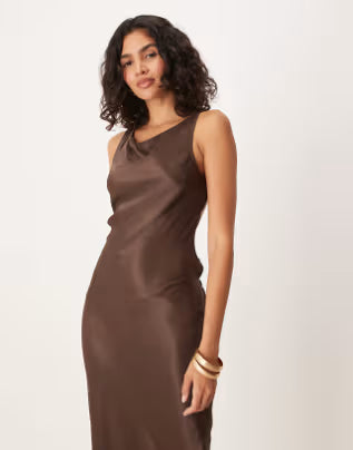 Rochie maxi ASOS, maro