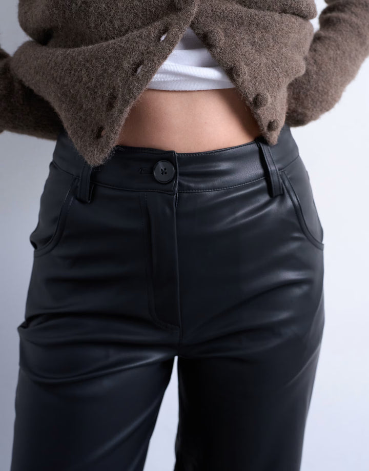 Topshop műbőr nadrág, fekete