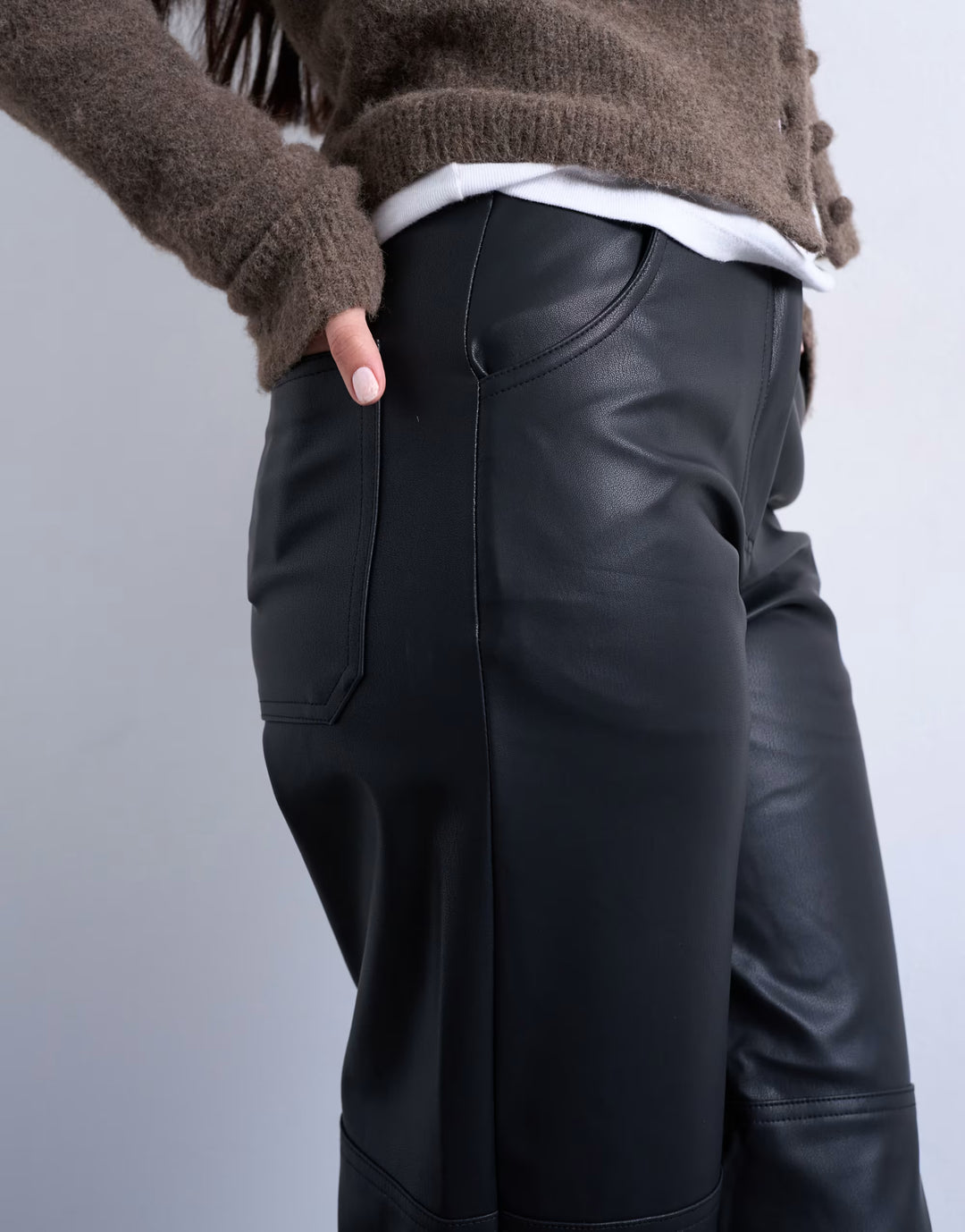 Topshop műbőr nadrág, fekete