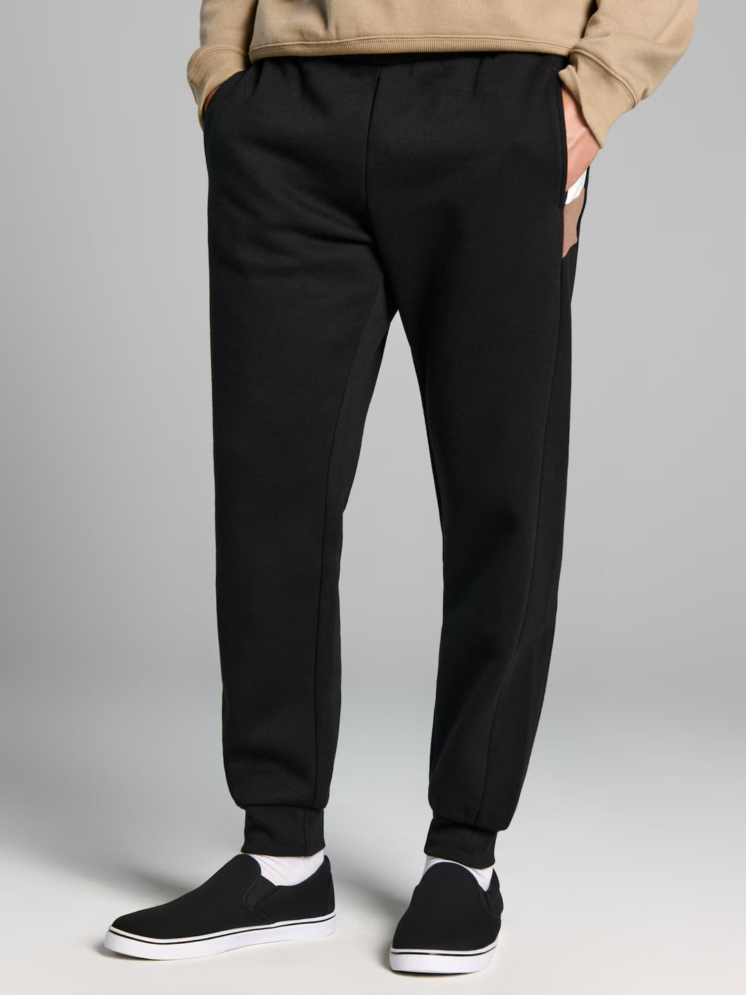 Pantaloni de trening SINSAY, negru
