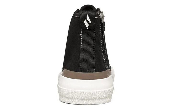 SKECHERS tornacipő, fekete