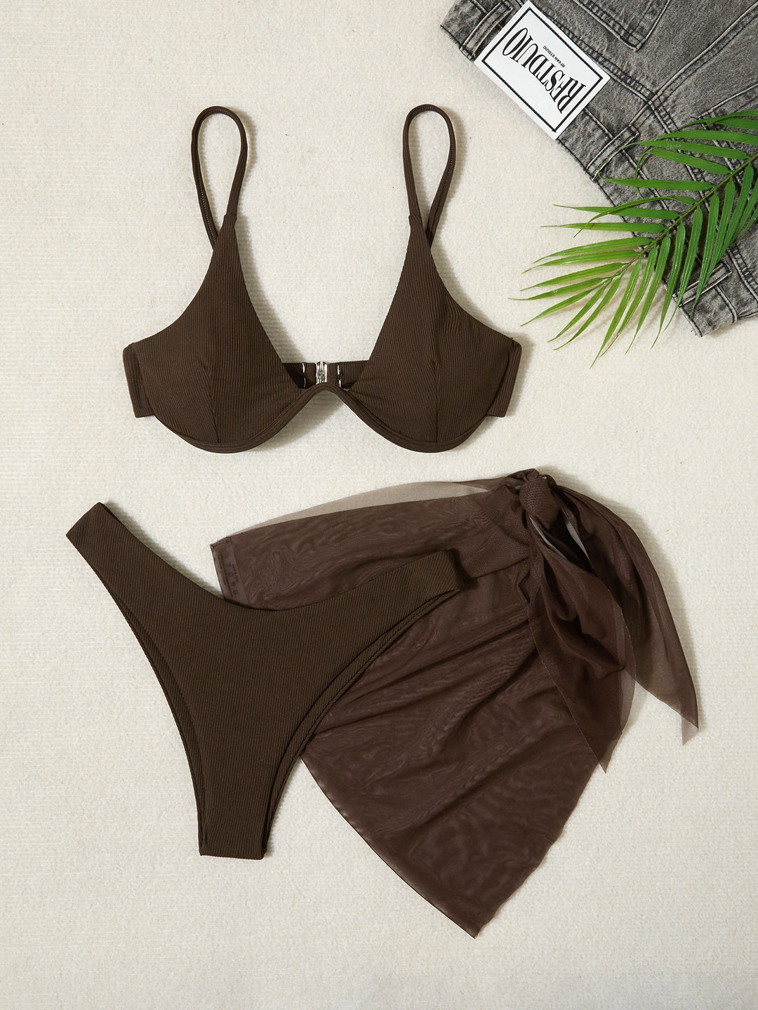 Set bikini SHEIN, maro