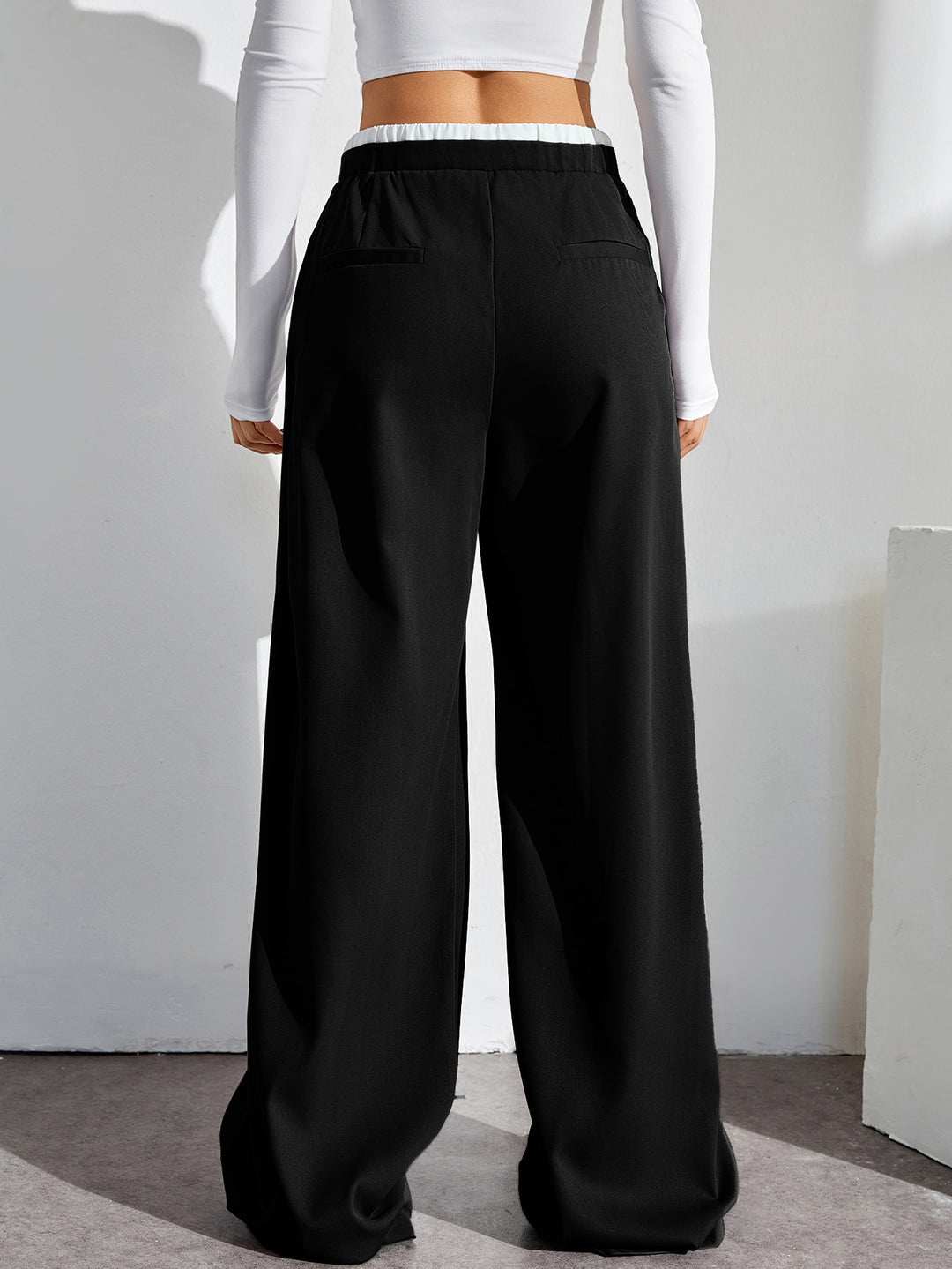 Pantaloni SHEIN, negru