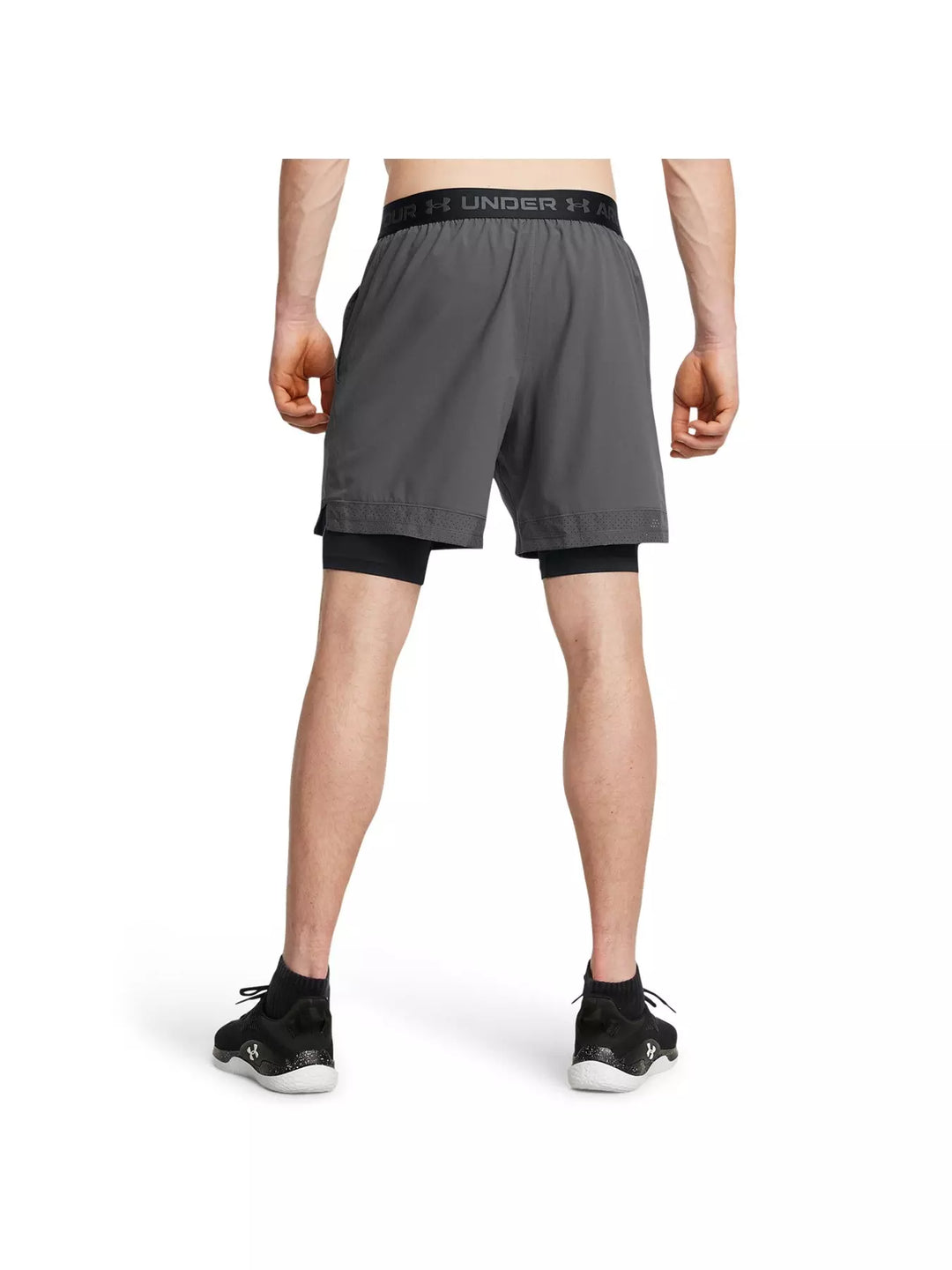 Rövidnadrág UNDER ARMOUR, szürke