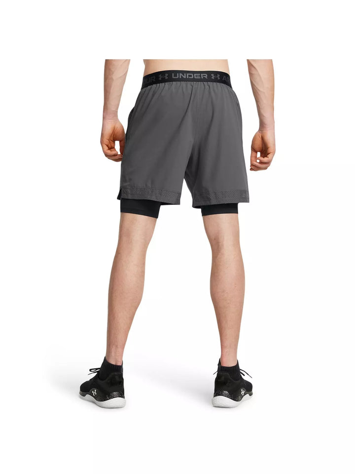 Rövidnadrág UNDER ARMOUR, szürke
