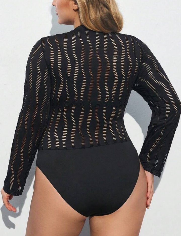 Testruha Shein Curve+, fekete