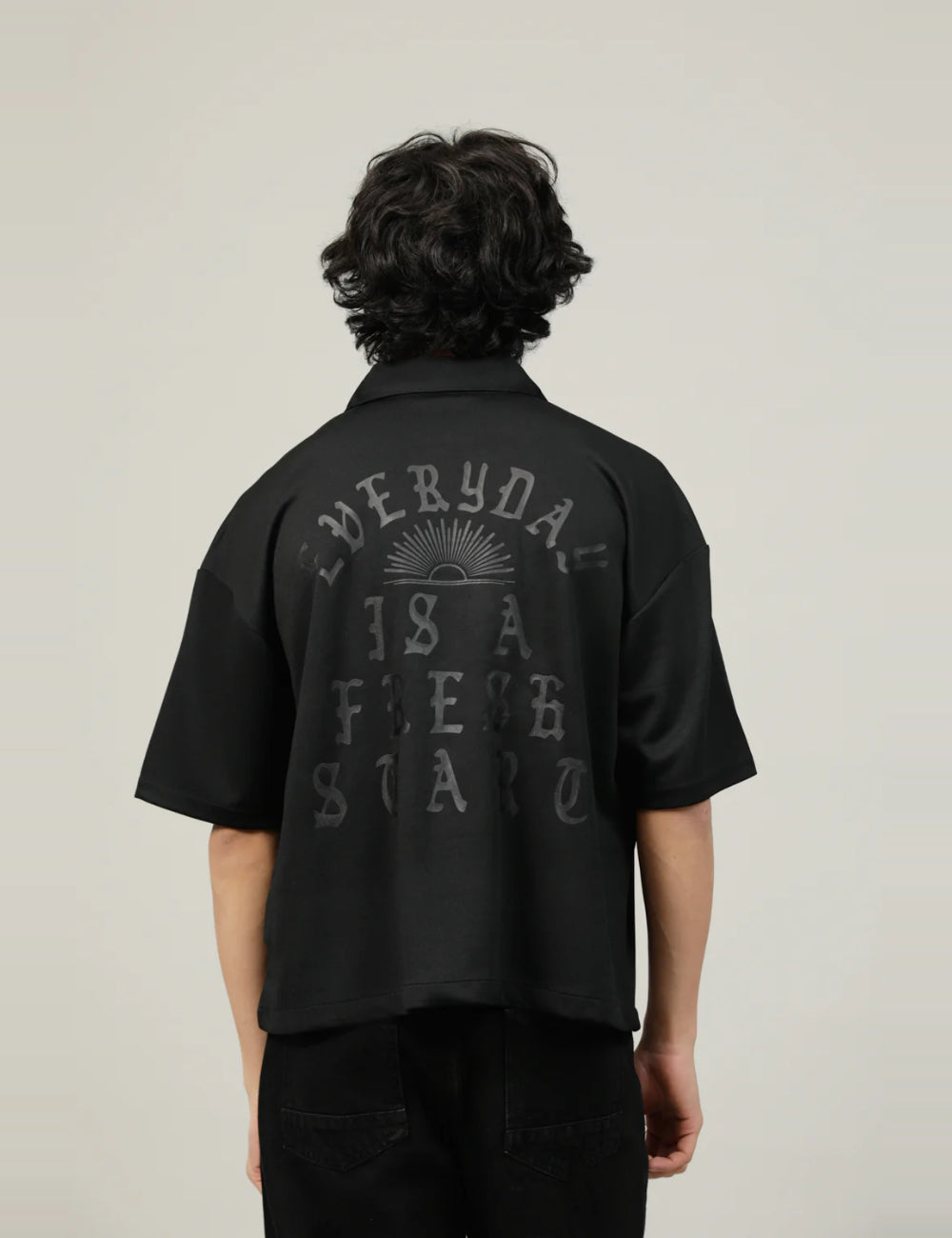 Bershka rövid ujjú póló, fekete