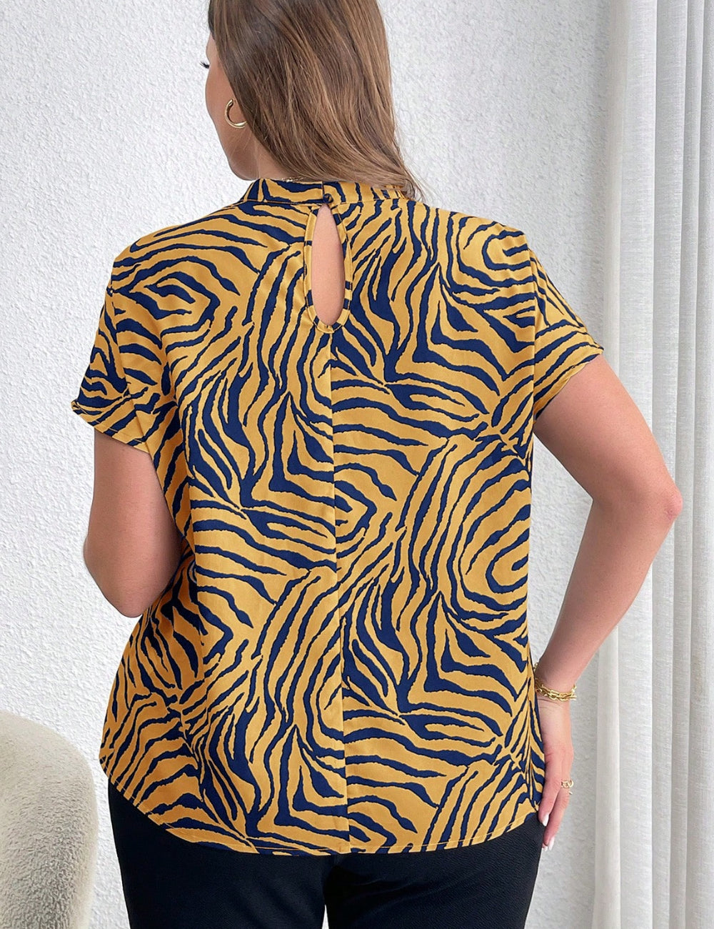 Shein Curve+ rövid ujjú ing, barna