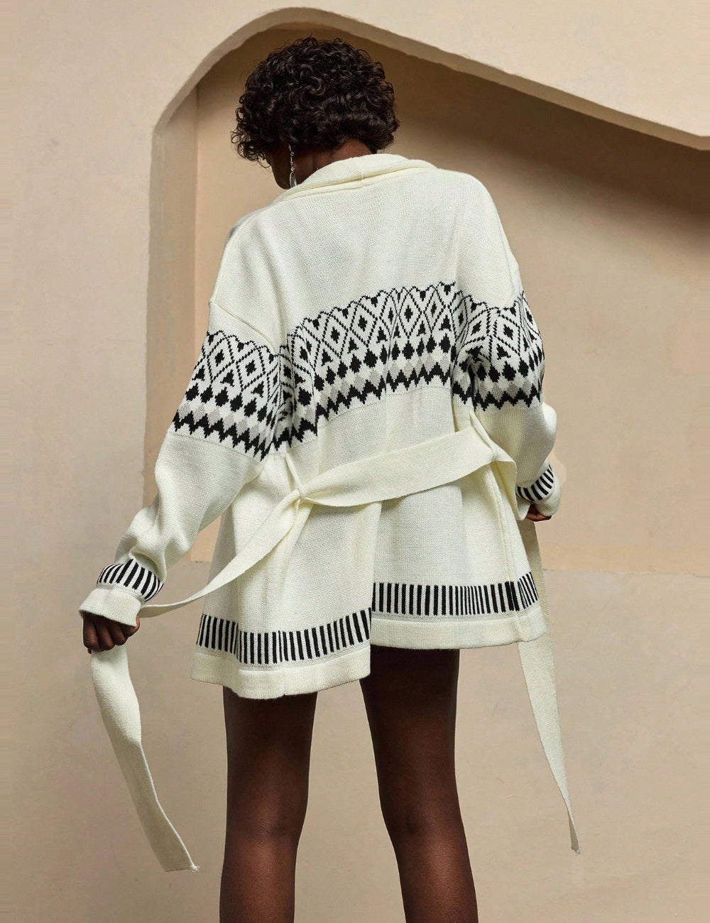 Cardigan Shein, alb