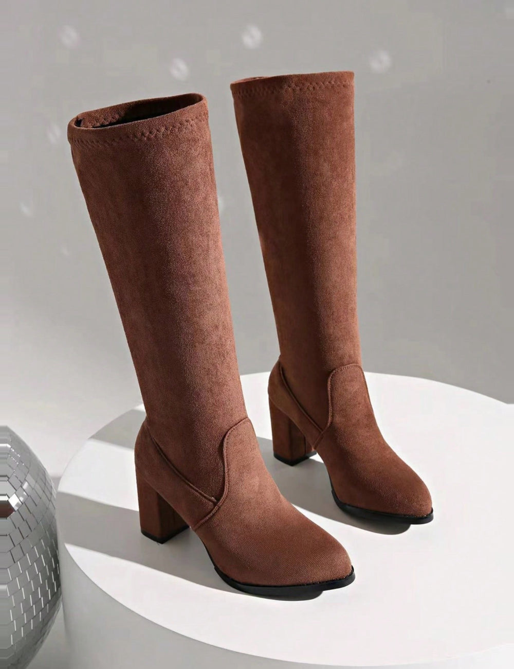 Shein csizma, barna
