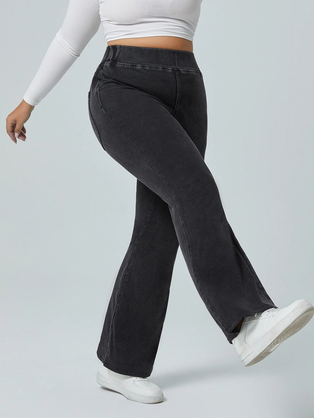 Pantaloni SHEIN, negru