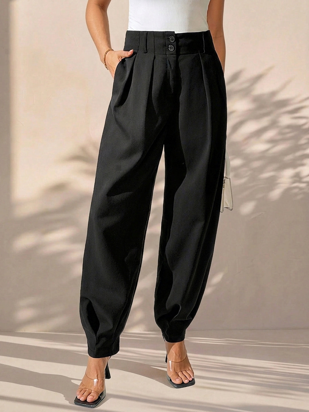 Pantaloni SHEIN, negru