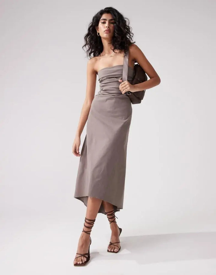 Rochie midi ASOS, maro