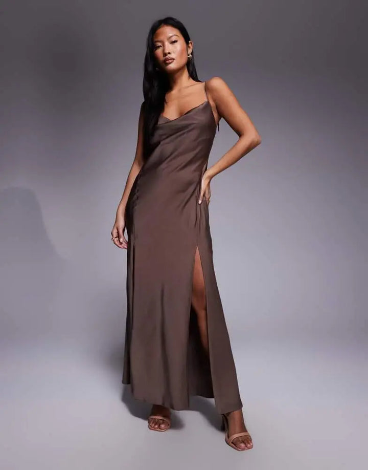 Rochie maxi ASOS, maro