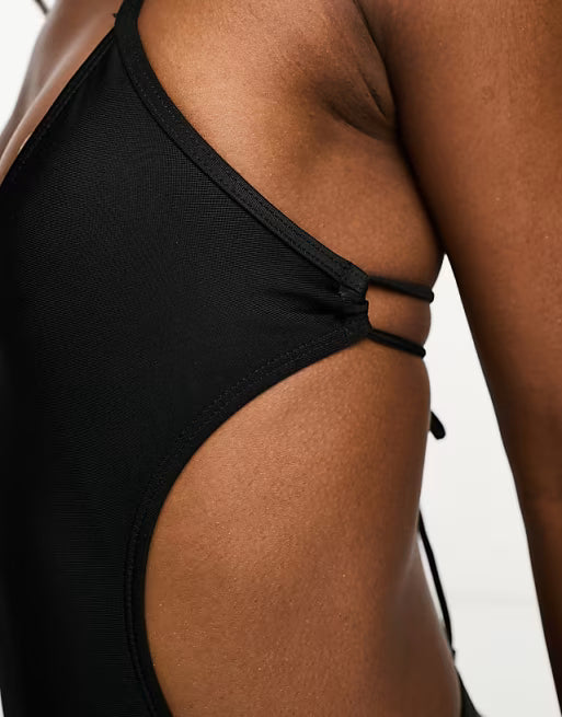 Costum de baie întreg COLLUSION, negru