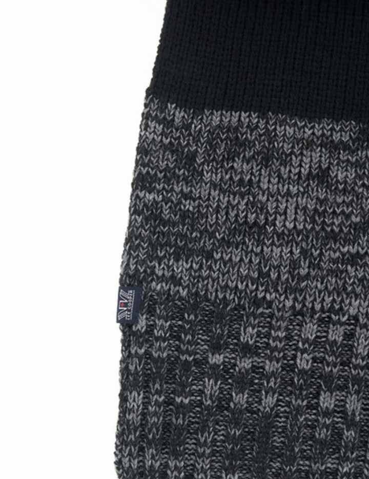 Lee Cooper sál, színes