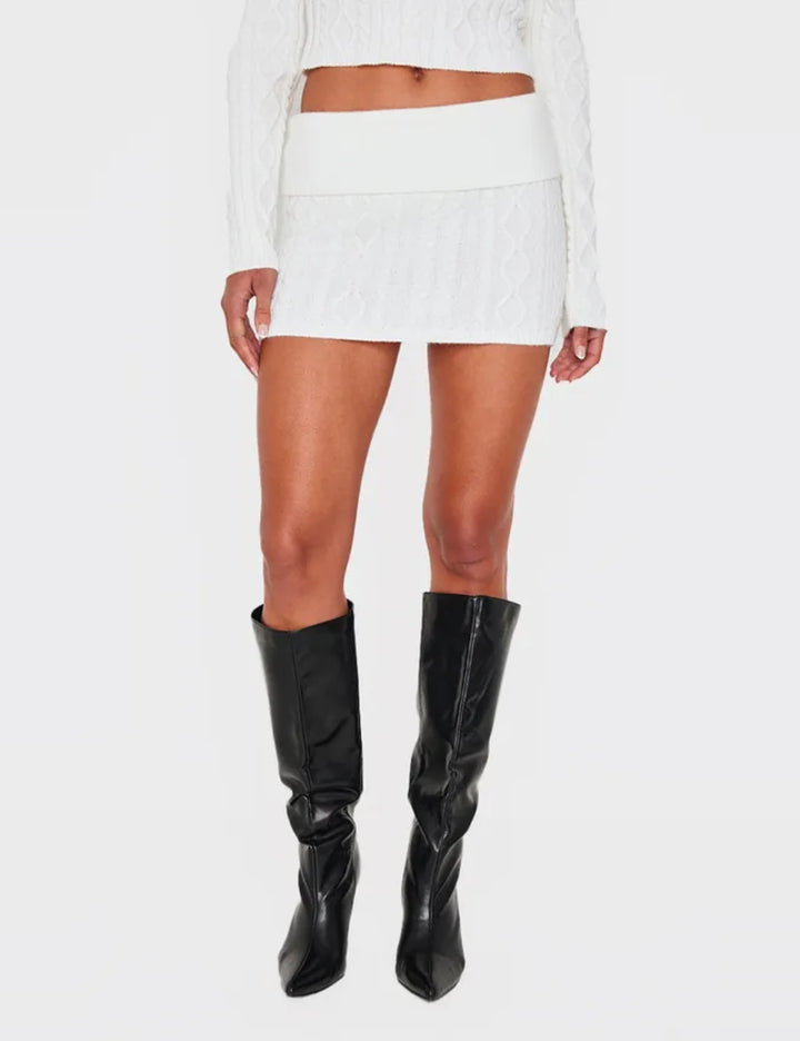 PRETTYLITTLETHING miniszoknya, fehér