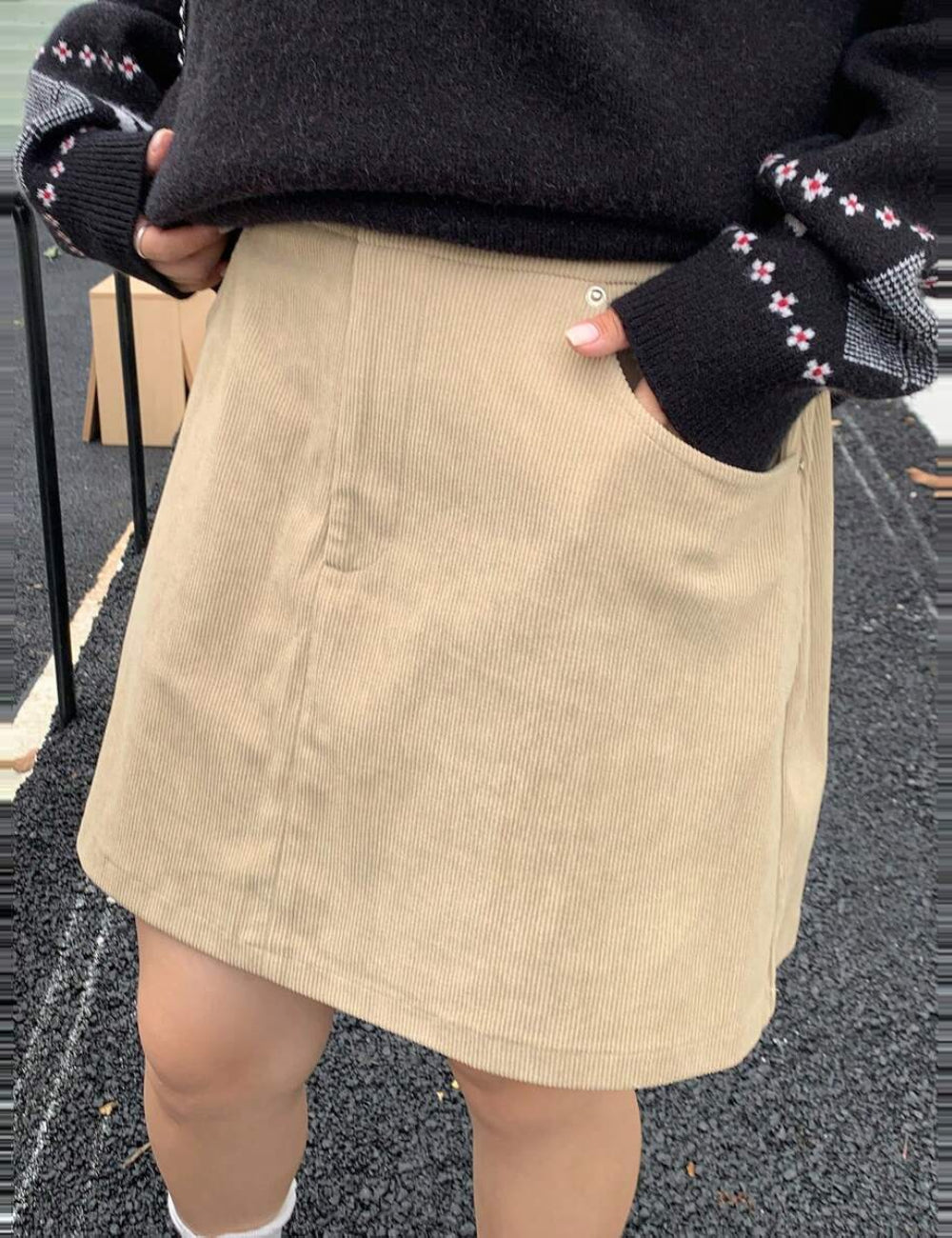 Shein miniszoknya, krémszínű