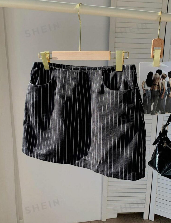 Shein miniszoknya, fekete