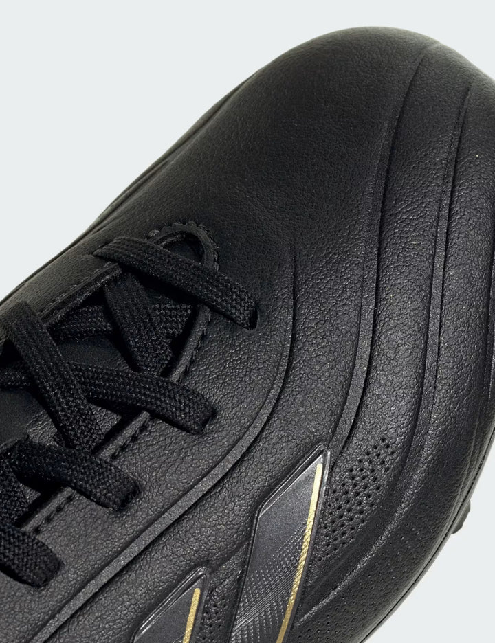 Adidas futballcipő, fekete