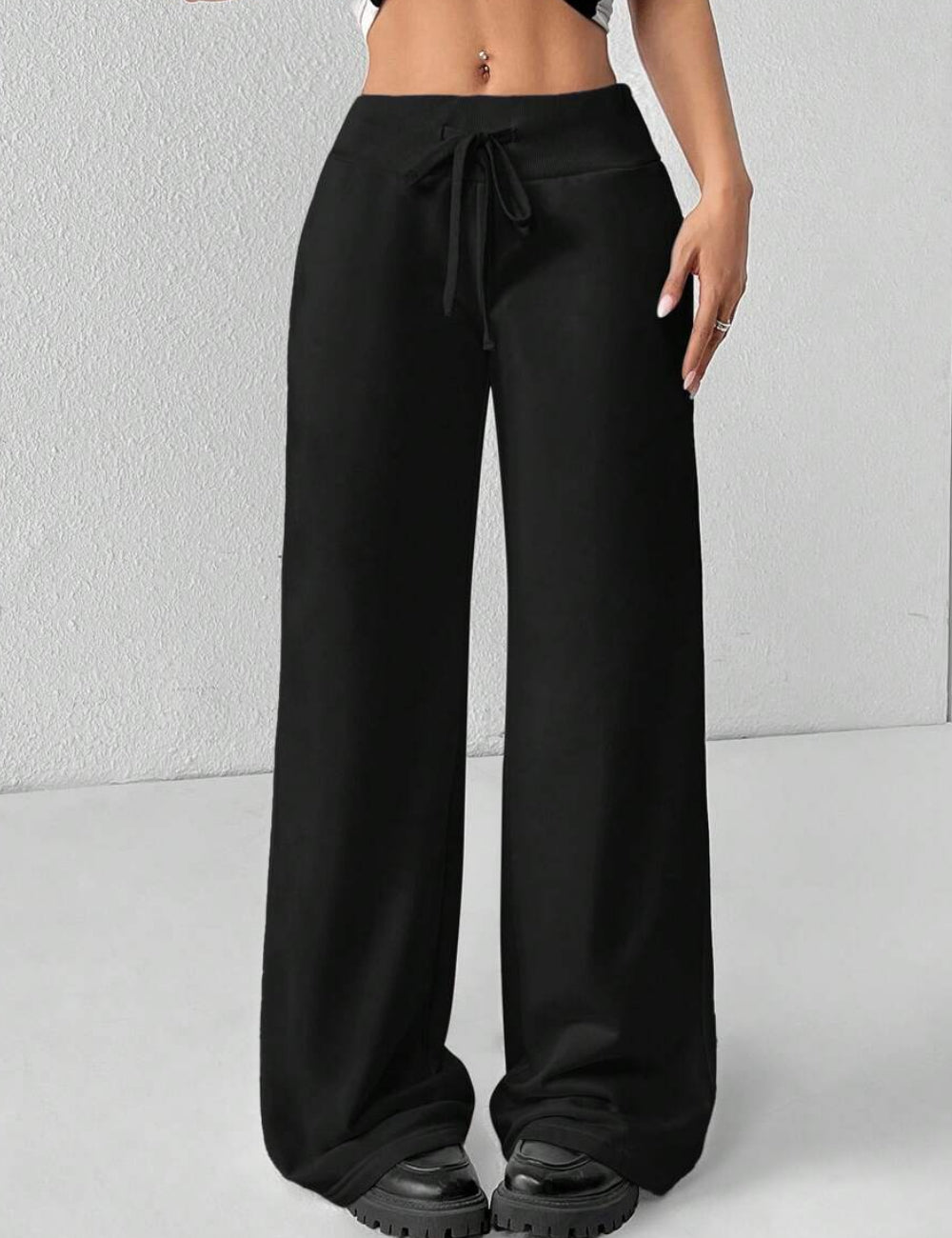 Pantaloni de trening Shein, negru