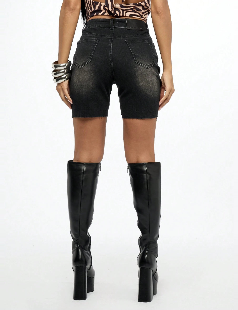 Pantaloni scurți de blugi SHEIN, negru
