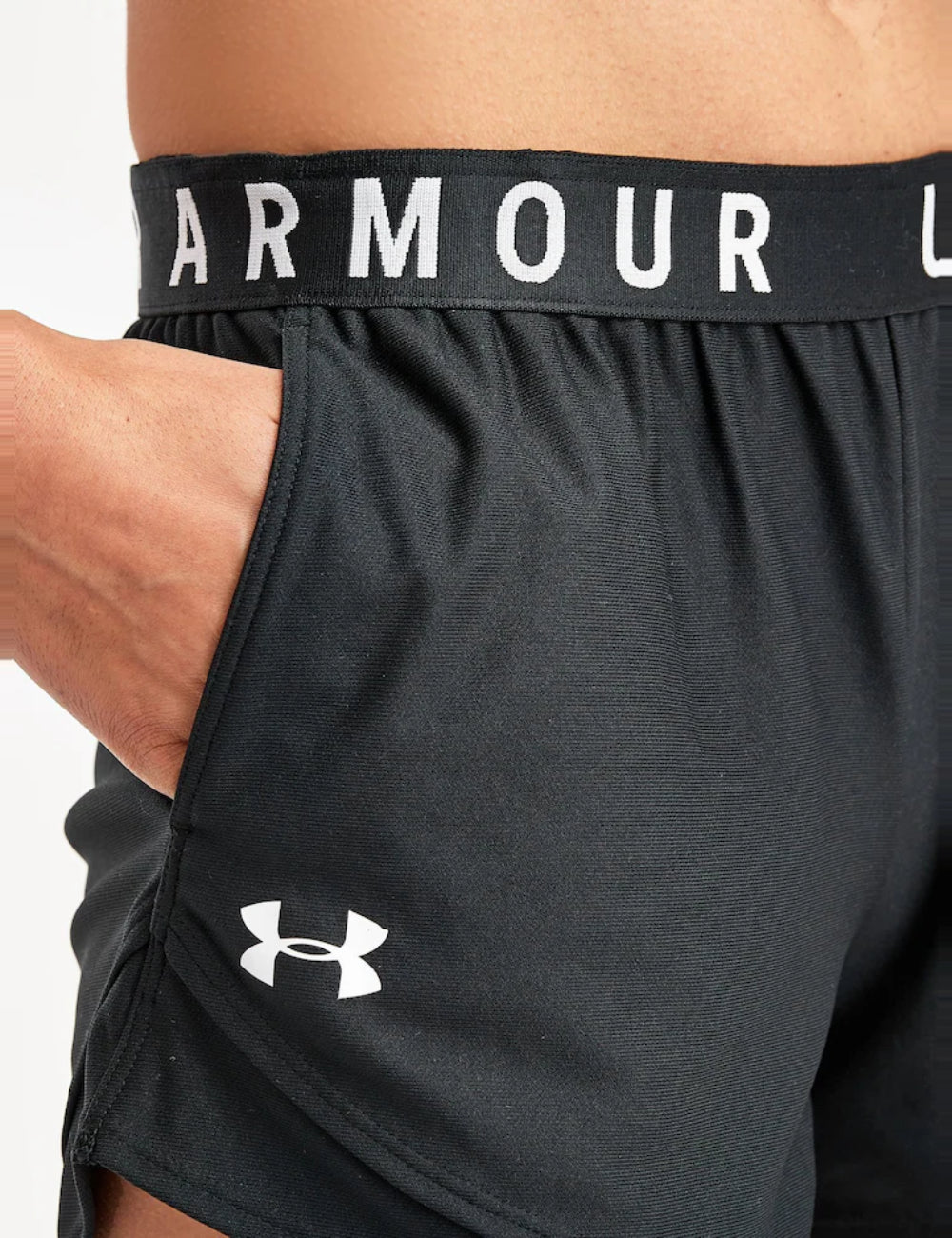 Under Armour rövidnadrág, fekete