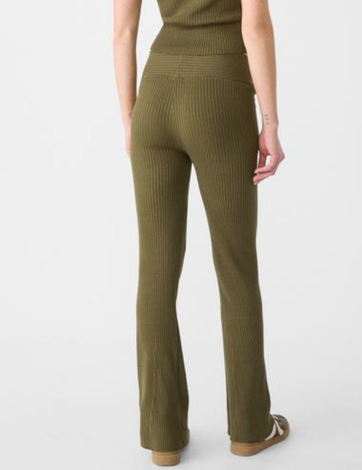 Stradivarius nadrág, khaki