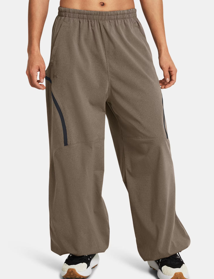 Under Armour nadrág, bézs