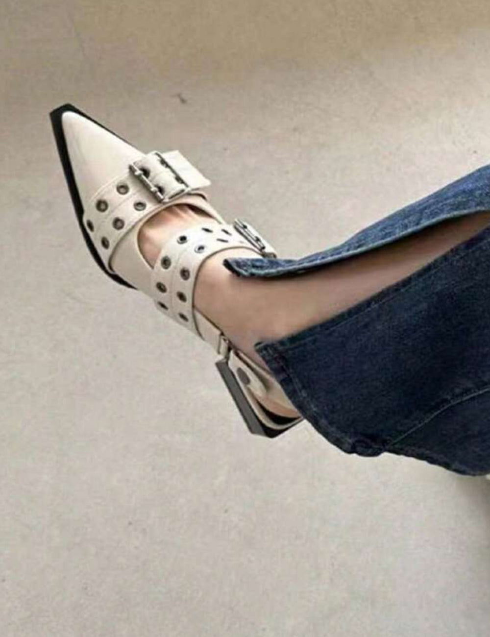Shein magassarkú cipők, fehér