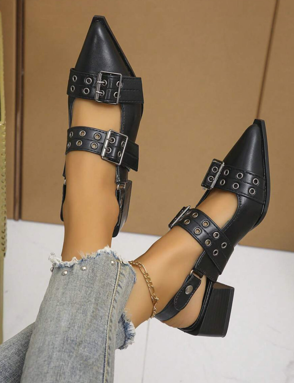 Pantofi cu toc SHEIN, negru