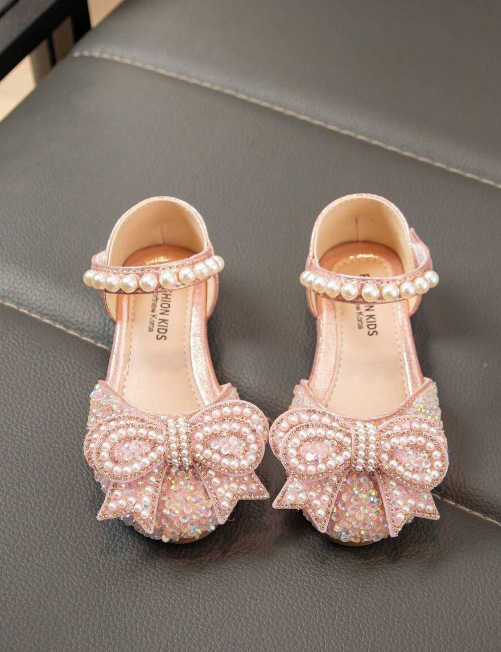 Pantofi Shein, roz
